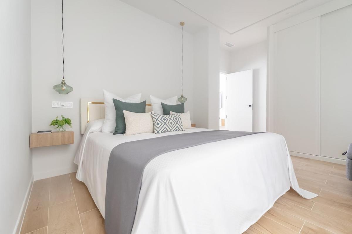 Modern And Cozy On Paseo De La Castellana Apartamento